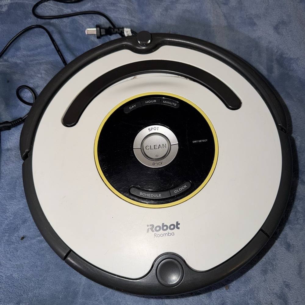 used iRobot Roomba 620 Vacuuming Robot. Connects with WiFi
